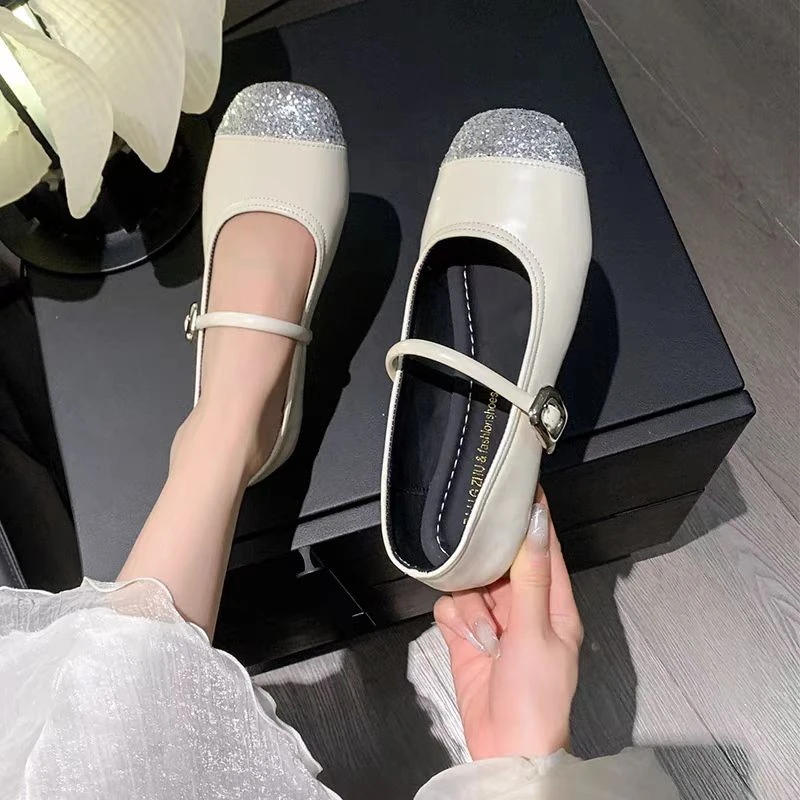 玛丽珍女鞋新款夏季粗跟法式小皮鞋春秋温柔风晚晚单鞋e6810