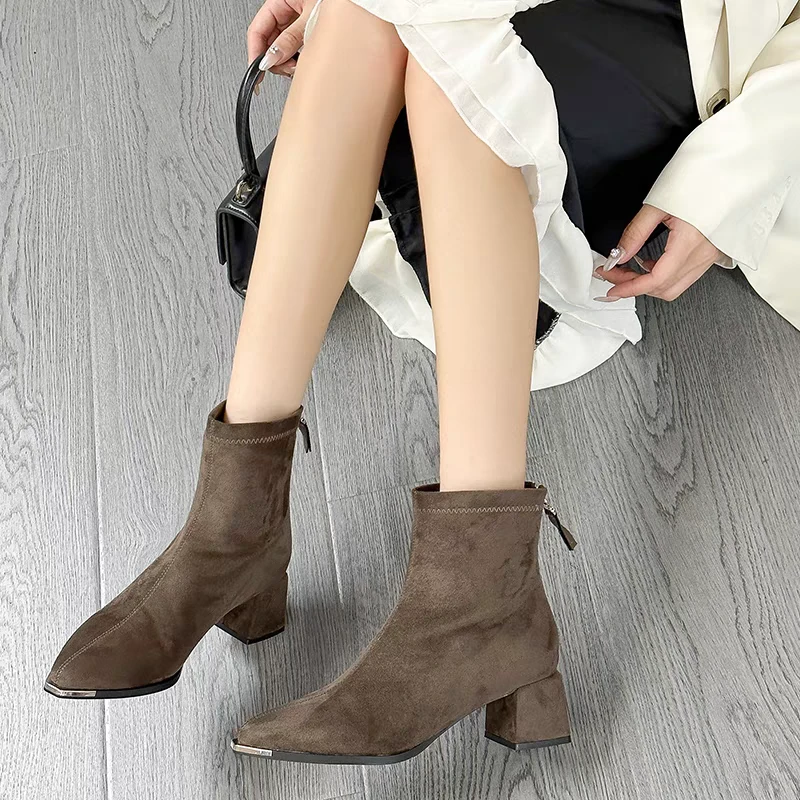 尖头时尚瘦瘦靴女秋冬新款韩版百搭细跟弹力靴高跟短靴25509