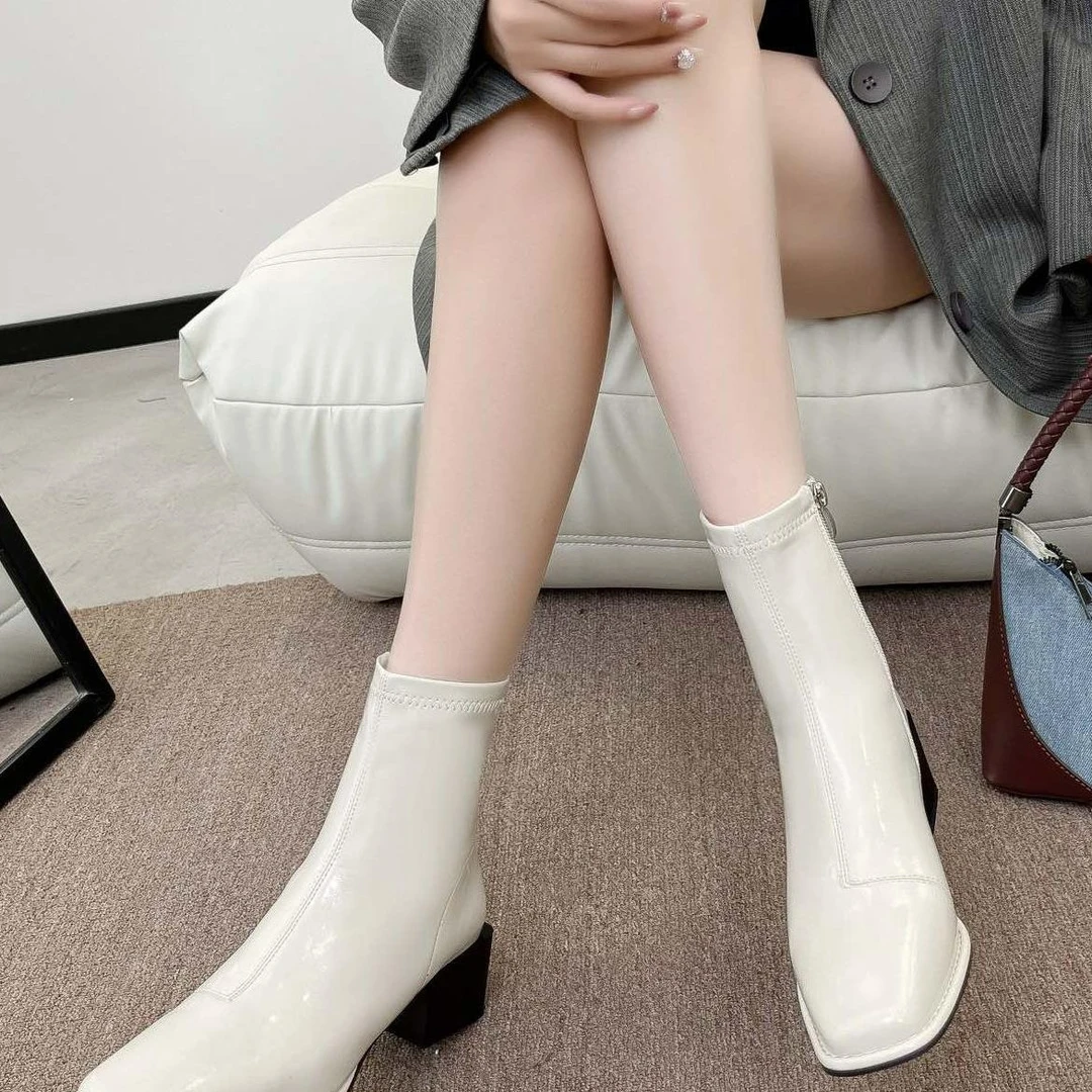 粗跟方头短靴女韩系新款马丁靴单靴瘦靴子9031-1