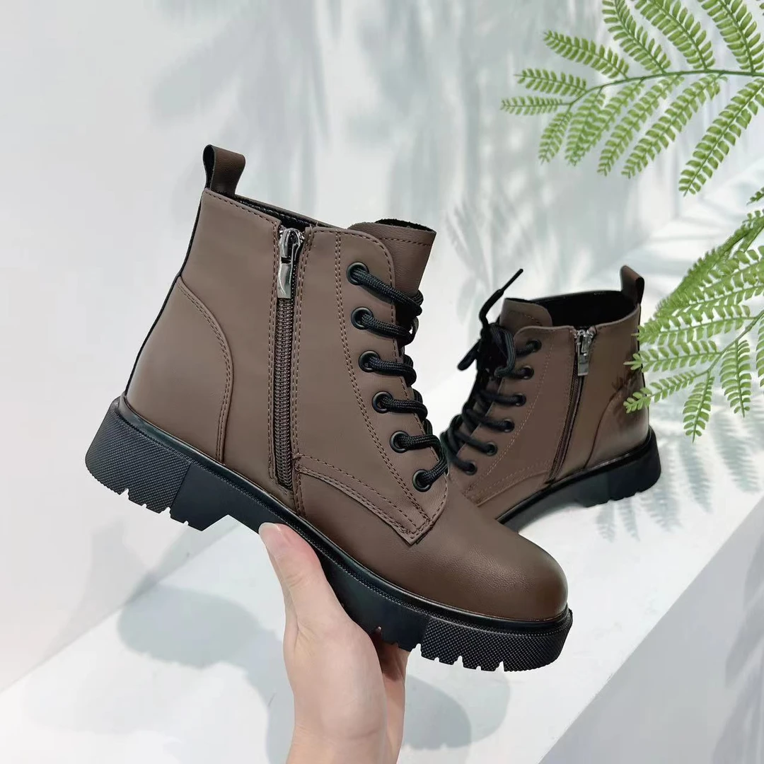 2024年秋冬季新款女靴短靴圆头a201-5