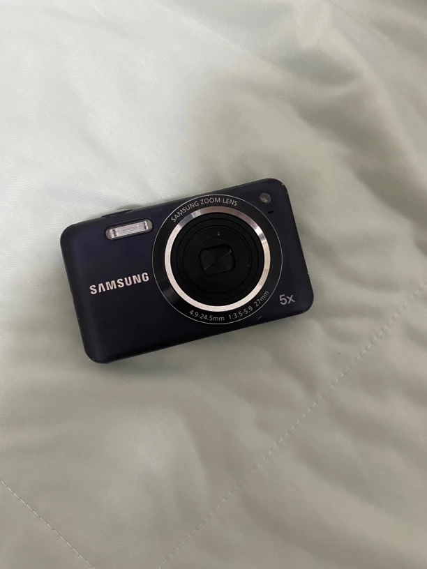9新 Samsung/三星 es75 1400万像素复古CCD相机带美颜功能
