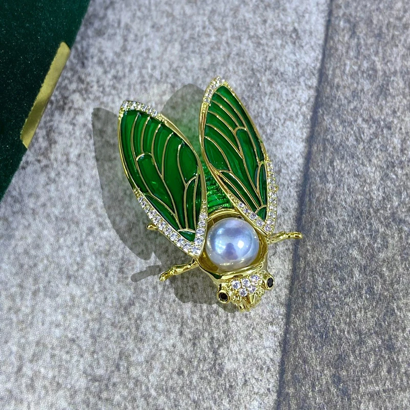 铜合金合成锆石胸针 青蝉胸针A834