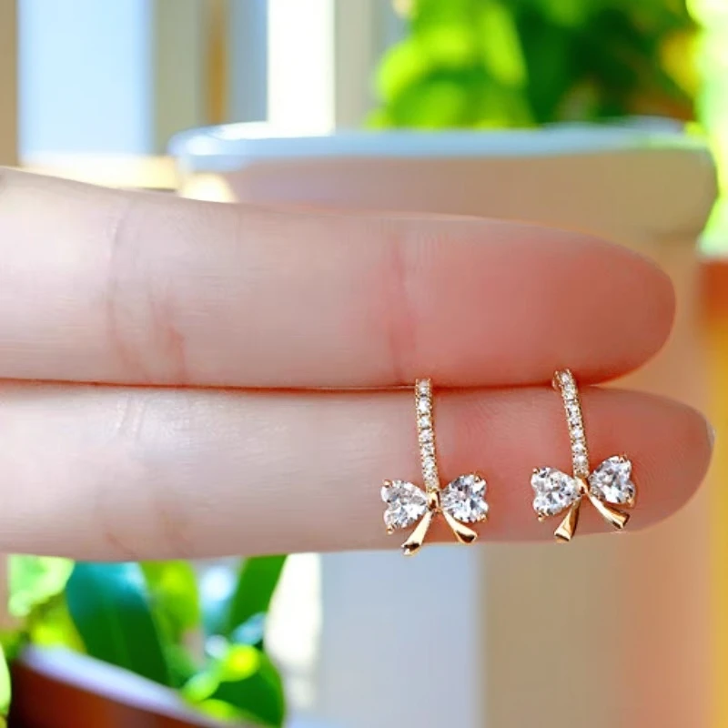 铜合金合成锆石耳饰 蝴蝶结银耳针女轻奢气质小众设计耳环耳饰