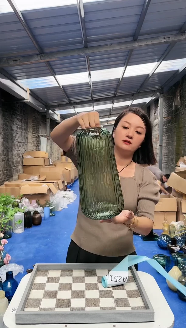 【闪购商品】251花瓶