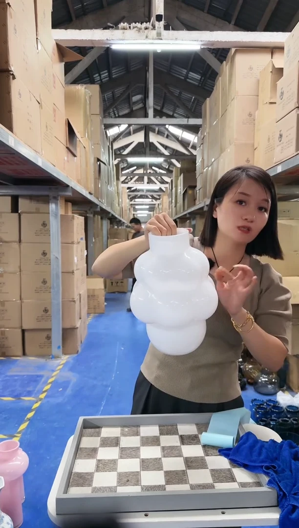 【闪购商品】128花瓶