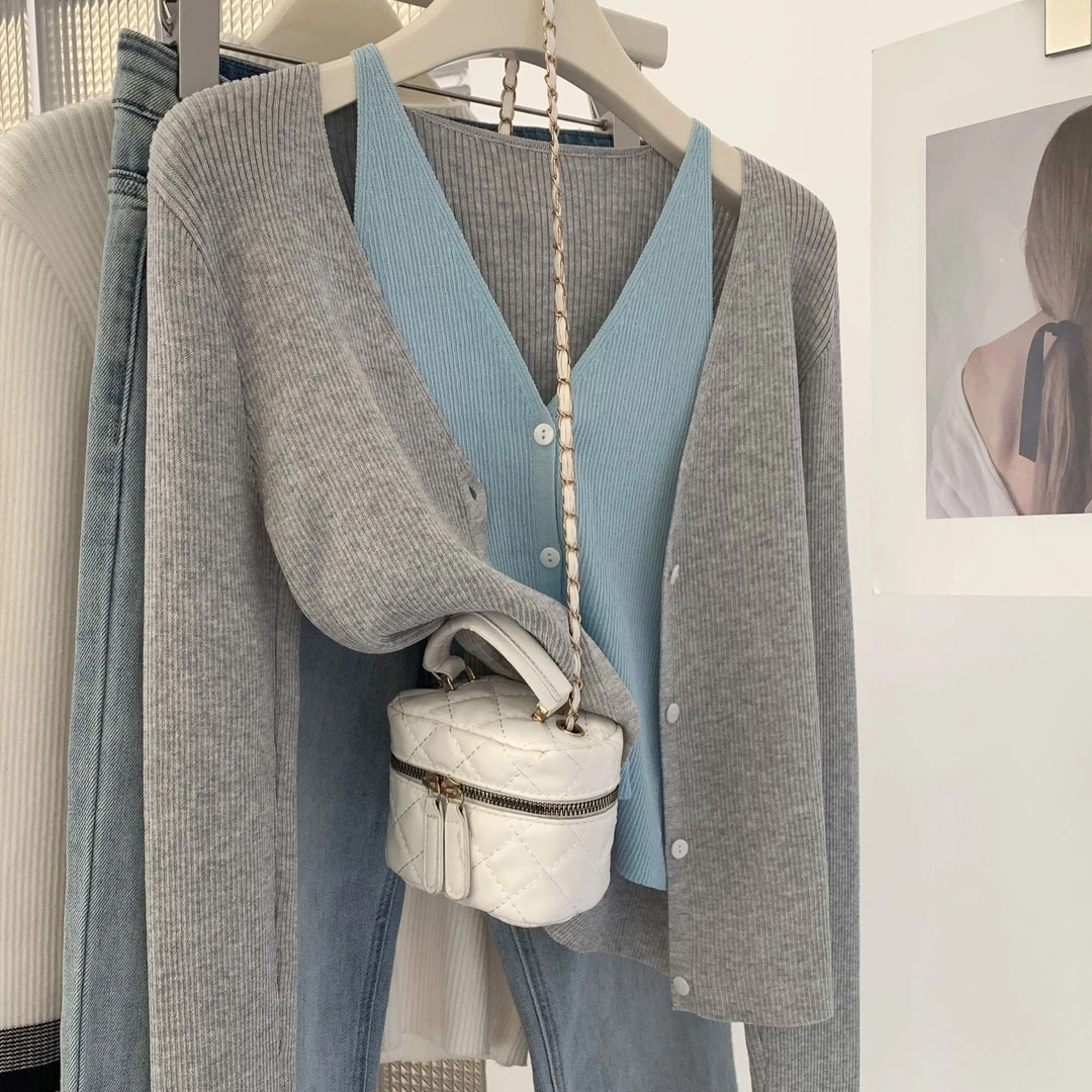灰色v领不规则假两件针织开衫女秋季毛衣外套显瘦短款上衣