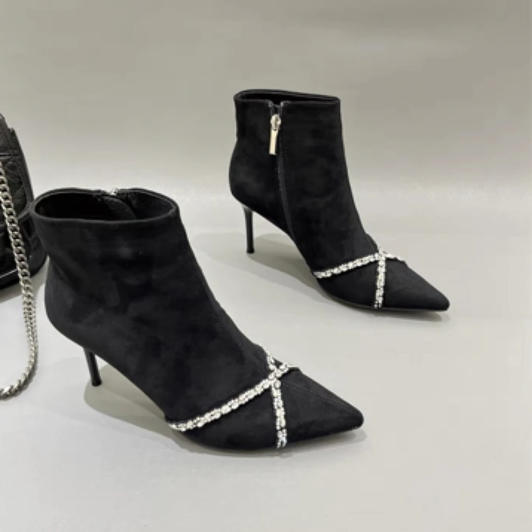 （跟高8cm）钎金鸟ckvv秋冬细跟舒适百搭时尚尖头水钻侧拉链女靴