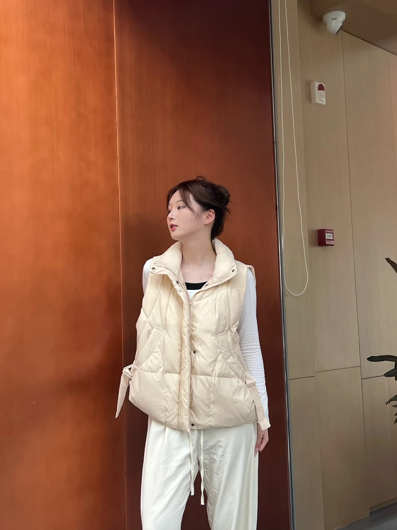 【柴羽】新款女短款立领气质马甲韩版宽松背心坎肩外套冬季