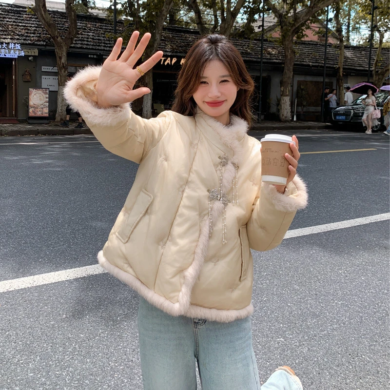 新中式水貂绒羽绒服女2024冬季新款国风盘扣毛绒绒包边白鸭绒外套
