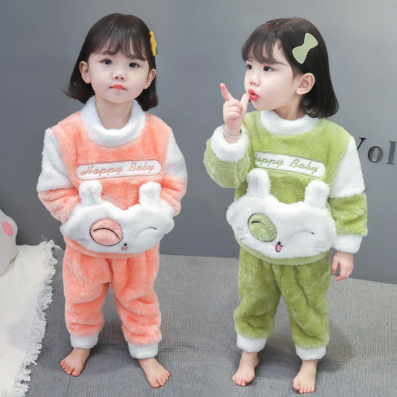 秋冬季儿童法兰绒睡衣加厚保暖女童珊瑚绒可爱家居服宝宝冬天套装