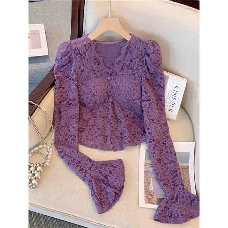 法式V领开叉喇叭袖内搭打底蕾丝衫女2024秋冬款气质长袖短款上衣