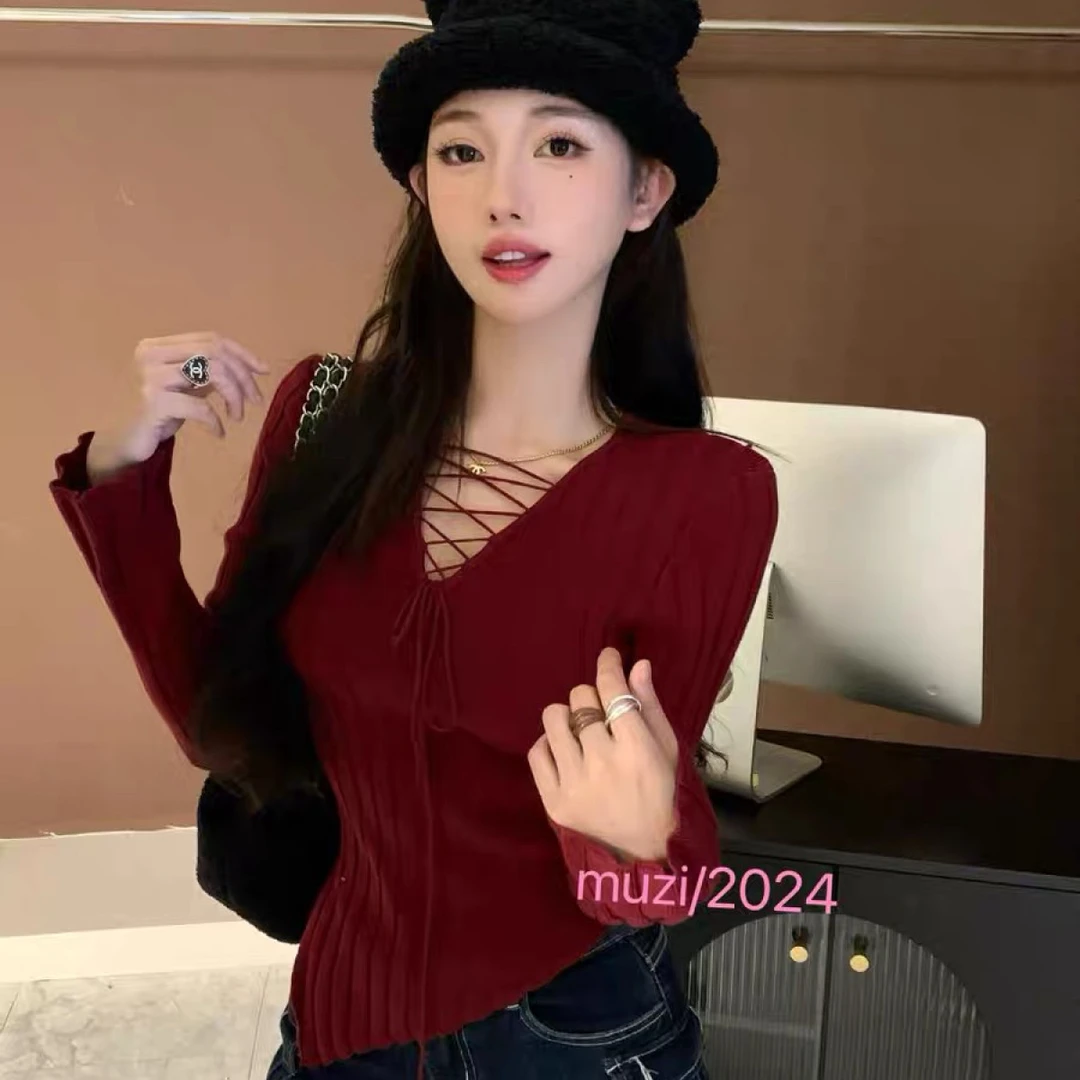 （海狮）辣妹针织毛衣女装秋冬内搭打底实穿新款镂空显瘦绞花