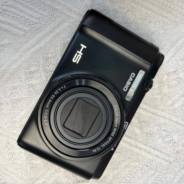95新 Casio/卡西欧 zr1000黑1610w像素12.5x光变ccd数码相机