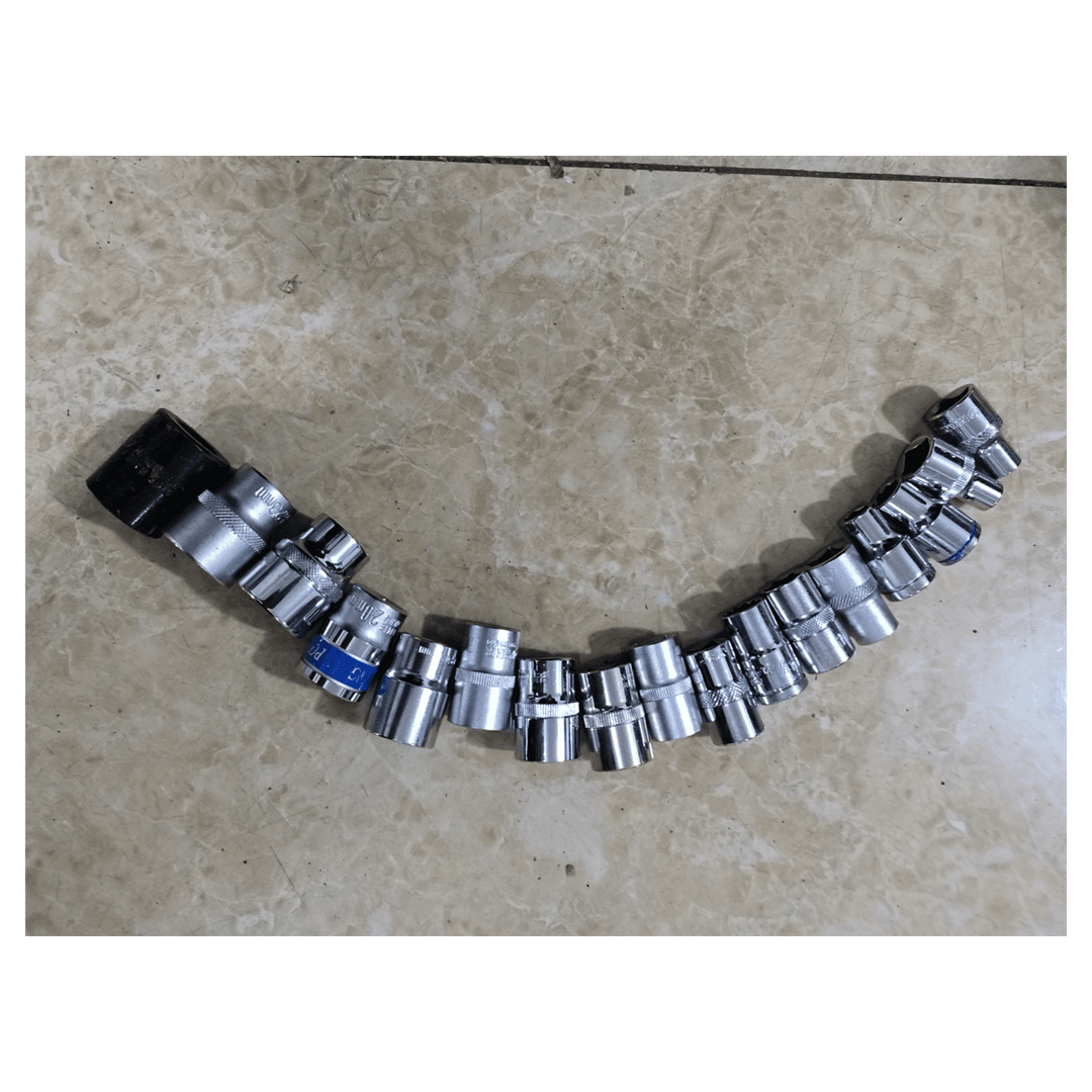 套筒杂款二分之一套筒8到24一套17个（杂款，介意勿拍）