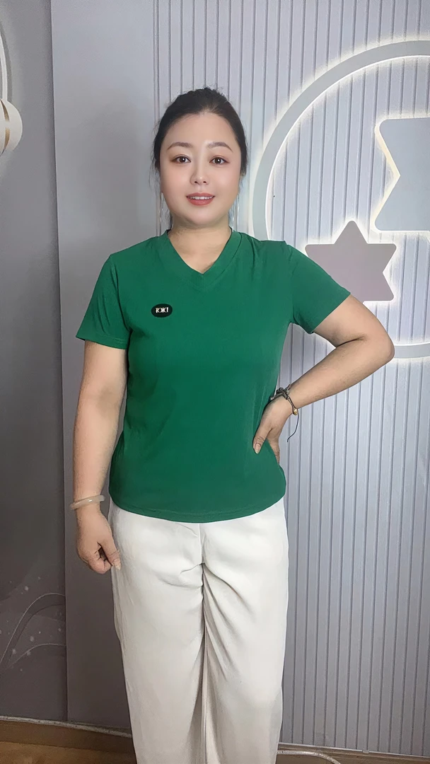 2025年夏季显瘦洋气遮肉女短袖百搭时尚简约v领T恤休闲气质版