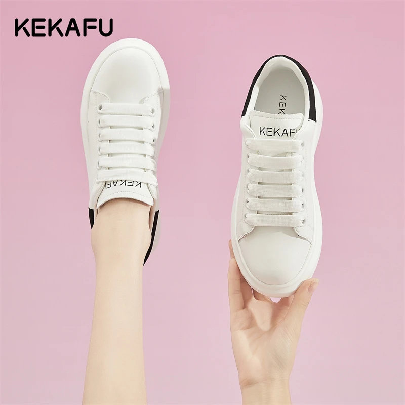 珂卡芙时尚小白鞋女2024夏季新款白色板鞋时尚感配裙子休闲运动鞋