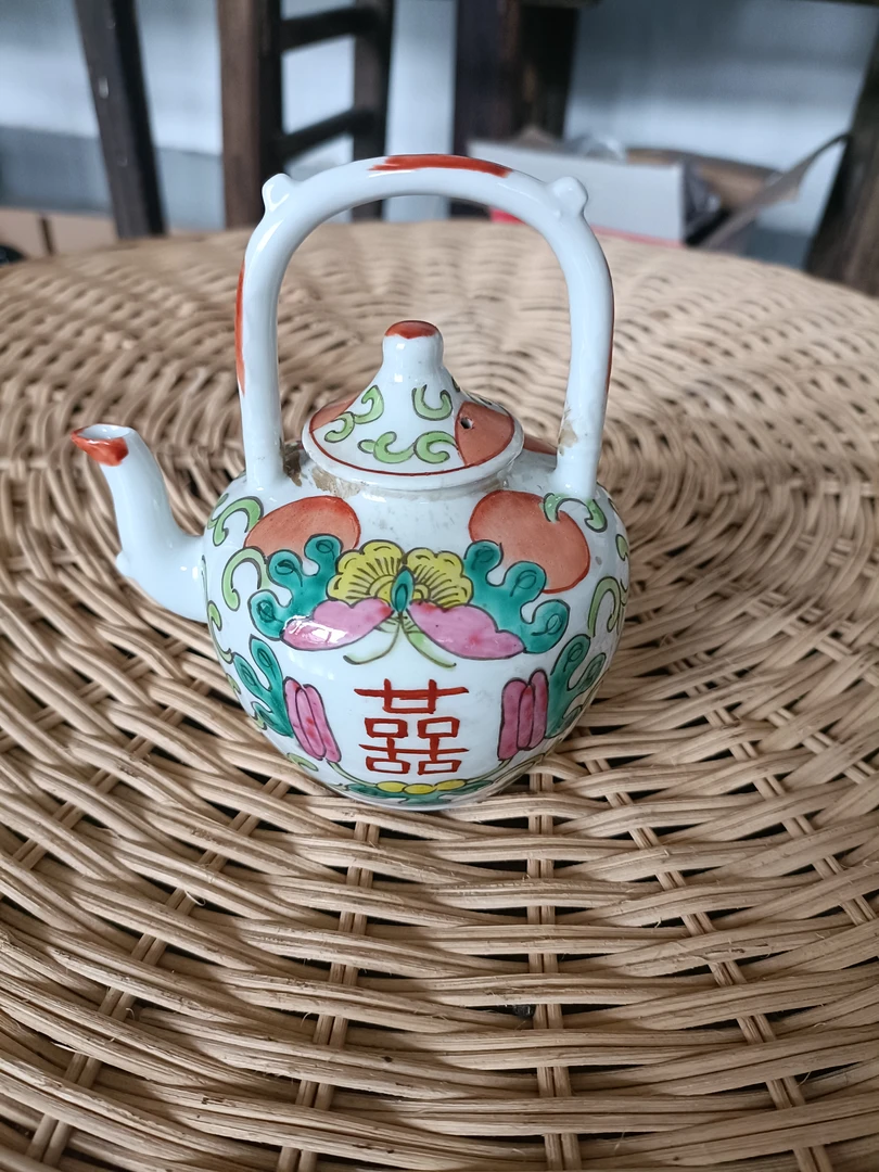 两个瓷压纸摆件全品完整