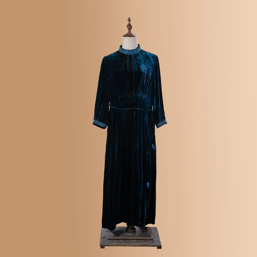 2024中国风优雅百搭丝绒连衣裙2606