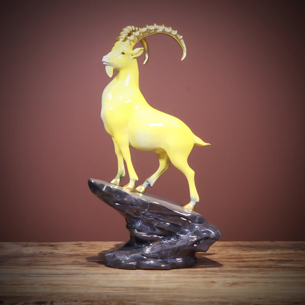 领头羊   黄铜羊   居家摆件   新中式摆件  生肖羊摆件