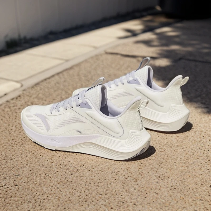 安踏毒刺丨跳绳跑步鞋女款冬季透气减震软底白色运动鞋慢跑鞋女鞋