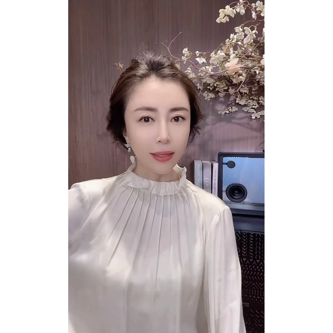 VV&AA  春秋新款小众款时尚百搭气质长袖衬衫   T859