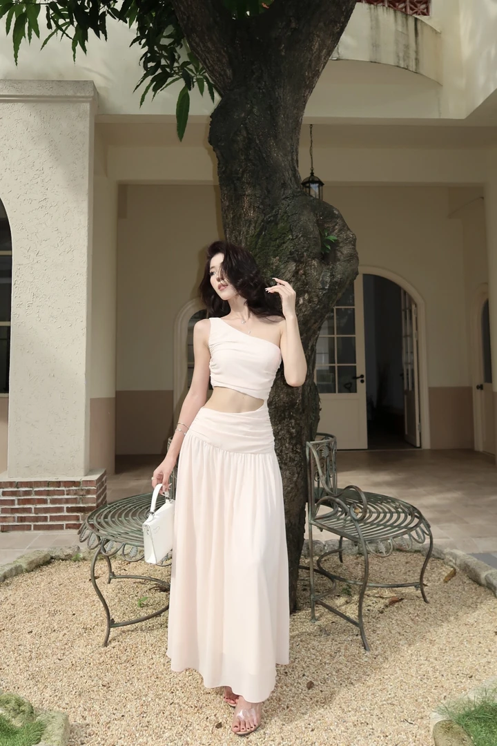 【清仓】"维纳斯"夏季气质复古修身小众时尚简约辣妹连衣裙 LL94775