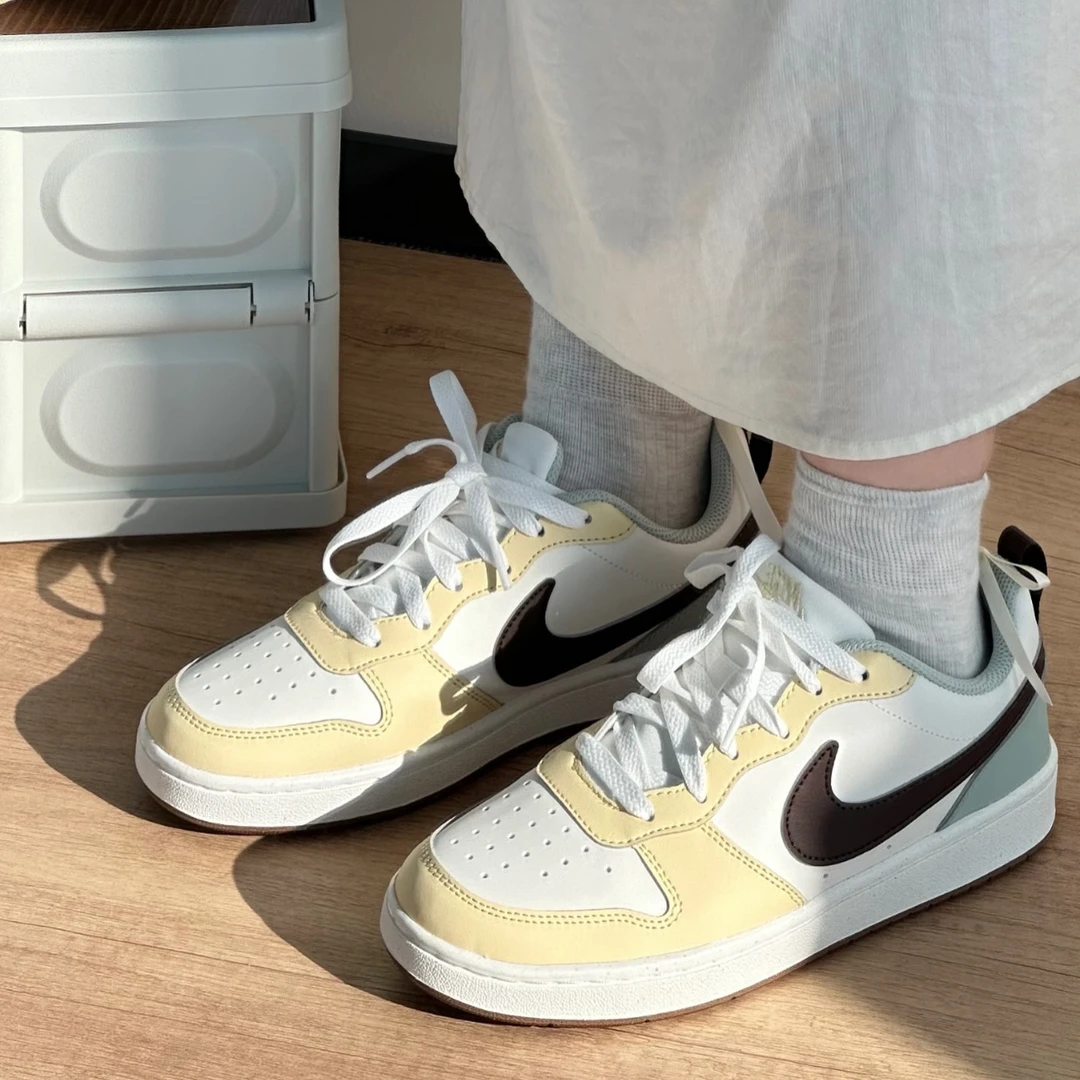 NIKE/耐克女鞋2024新款运动鞋轻便板鞋时尚大童休闲鞋HV1804-121