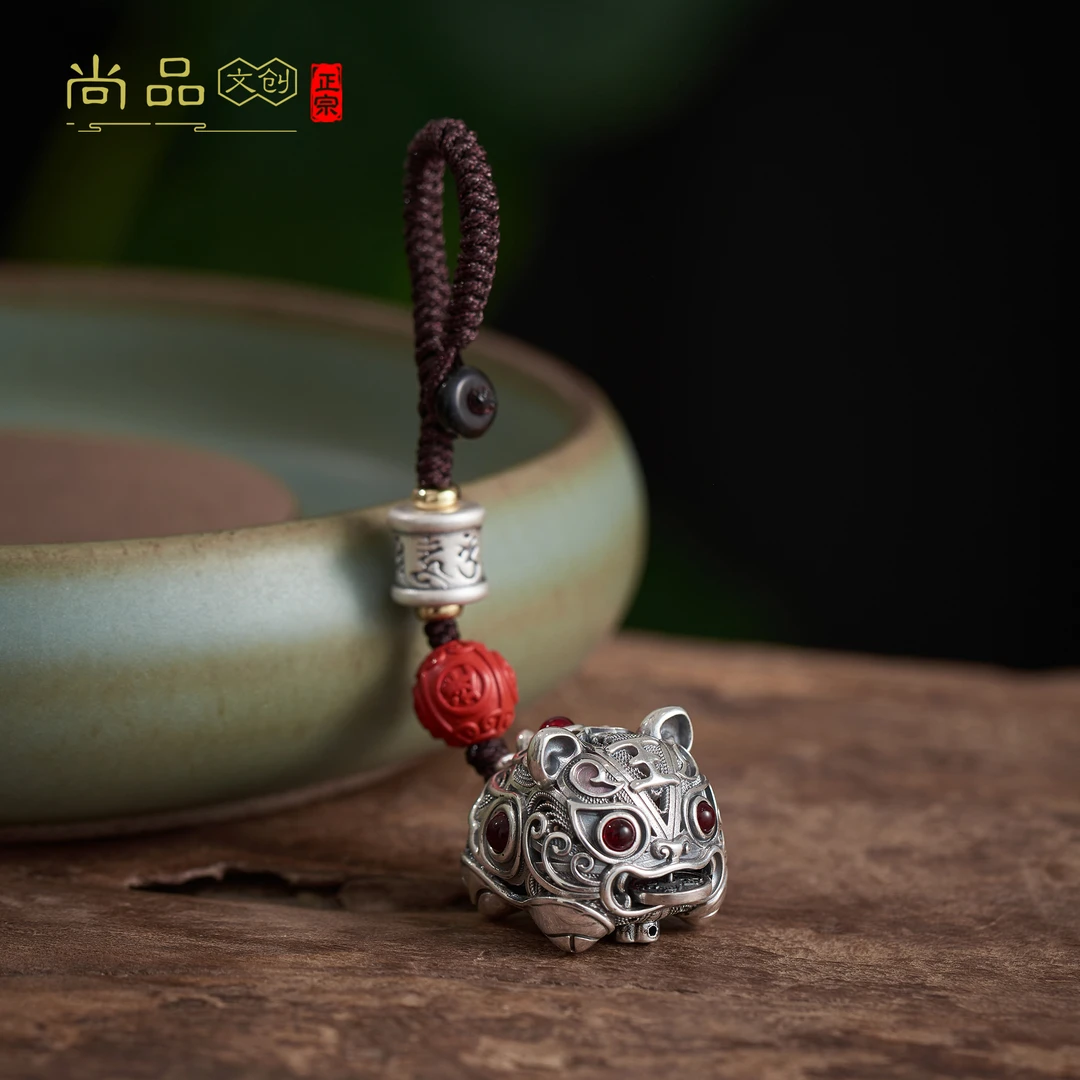 足银银制品 足银老虎挂件吊坠手机挂饰钥匙扣吉祥小老虎头包挂