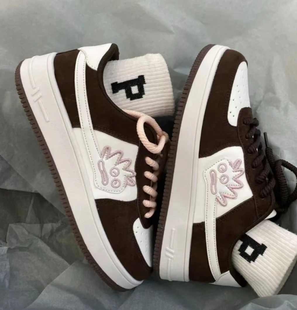 时尚百搭秋冬款女鞋厚底骑士英伦风中筒秋季高筒女款运动