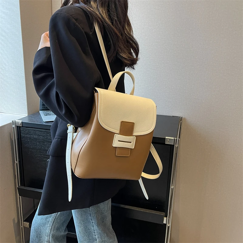 撞色双肩包女2023新款简约书学院洋气质感韩包网红旅游出差背包