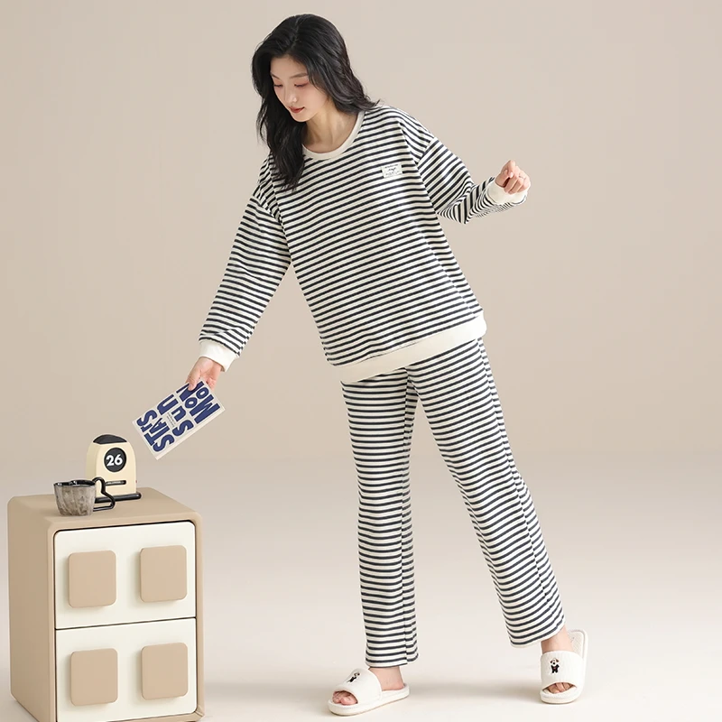 【H4004】德绒女士保暖睡衣长袖圆领套头宽松家居服套装