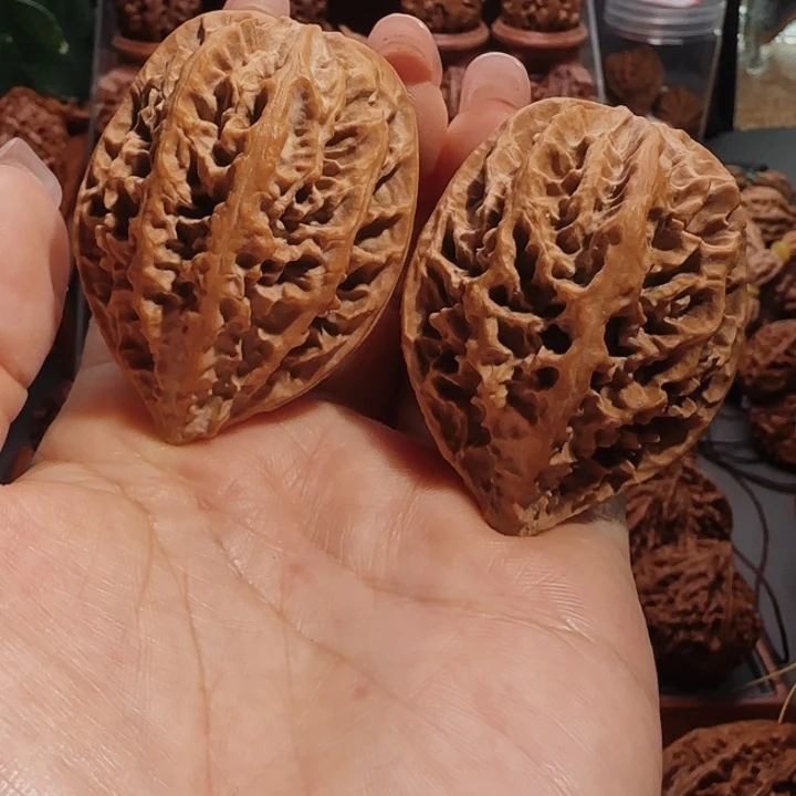 文玩核桃把件龙脊45