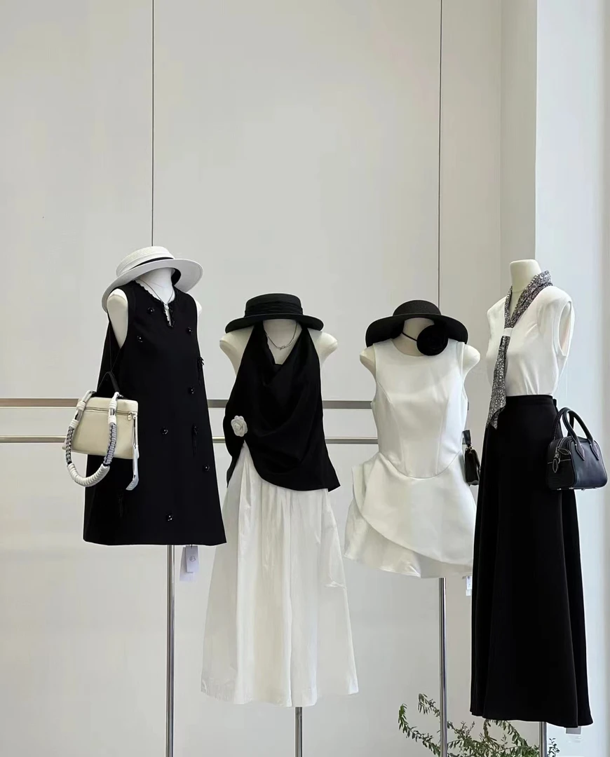 AN-NA-安娜子的小店 辣妹孤品连衣裙清仓 拍下备注编码！