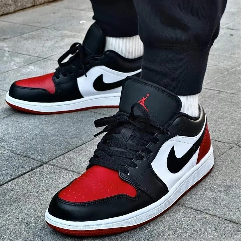NIKE/耐克Air Jordan 1 LowAJ1黑红脚趾男款低帮篮球鞋553558-161