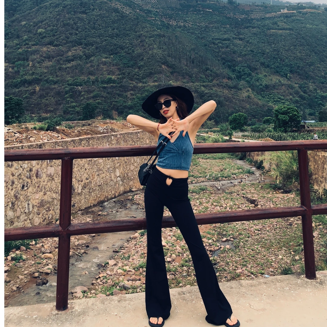 高级吊带设计高腰休闲喇叭裤888