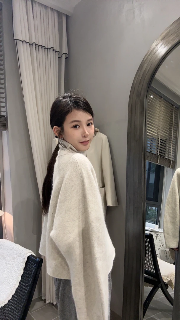 【美子】立领拉链毛呢外套秋冬季新款时尚百搭显瘦简约设计感短款