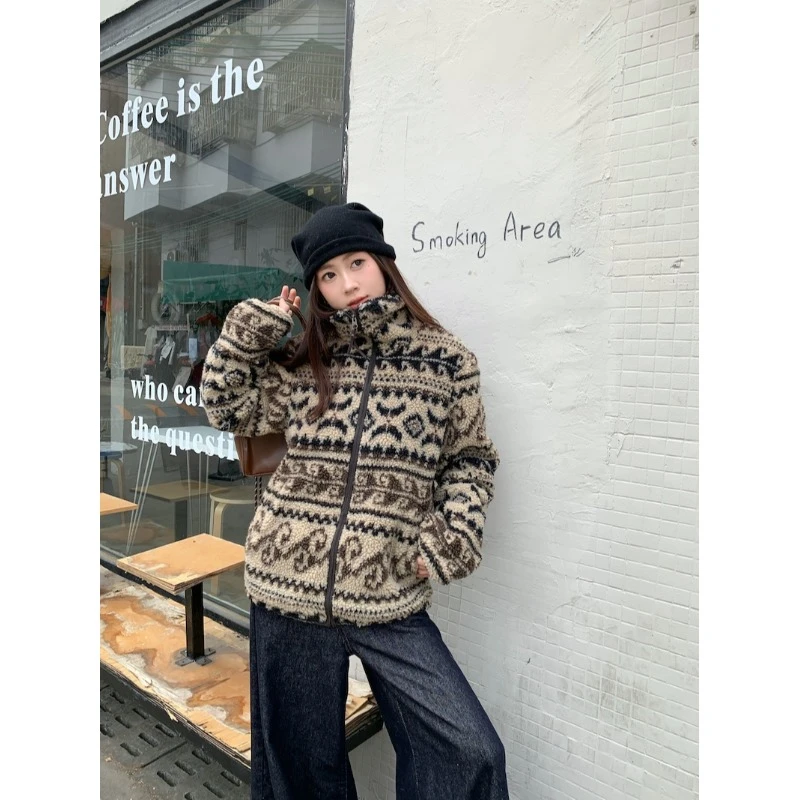 气质服装复古慵懒风长袖立领西装外套女装冬季卡其色宽松百搭上衣