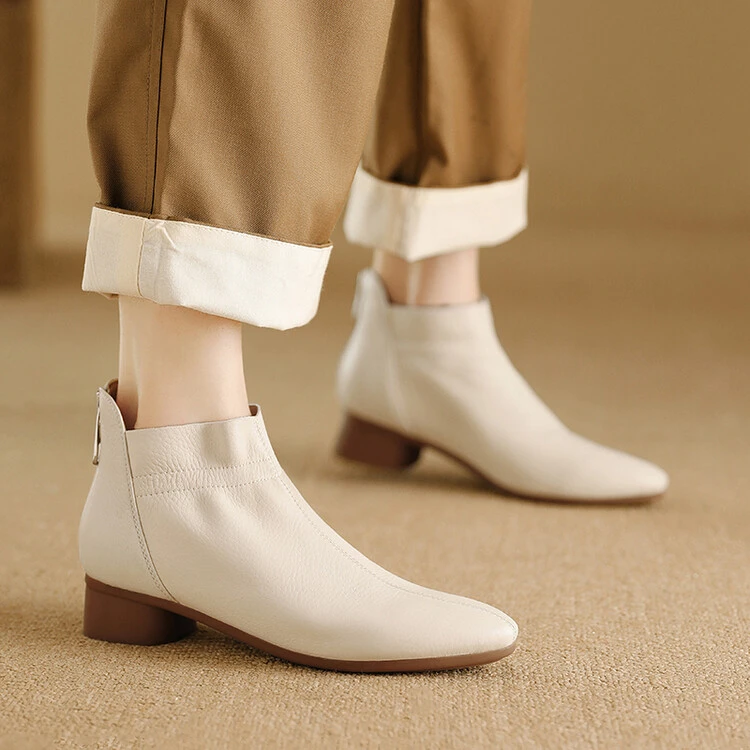 3CM短靴女2024新款春秋单靴粗跟低跟软皮裸色圆头及踝靴马丁靴子