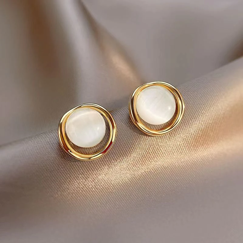 合金耳饰 网红耳饰ins超仙亚克力精致简约设计感气质个性新款耳钉