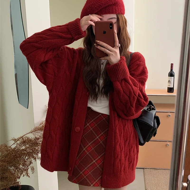 慵懒风麻花毛衣外套女装秋冬季加厚新款宽松长袖针织开衫上衣