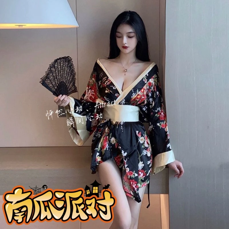 和服内衣旗袍开叉女日式性感制服套装深V印花旗袍cos瞬间气质薄款