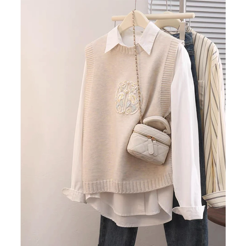 国风中式盘花马夹针织背心女士新款马甲叠穿外搭外穿坎肩外套