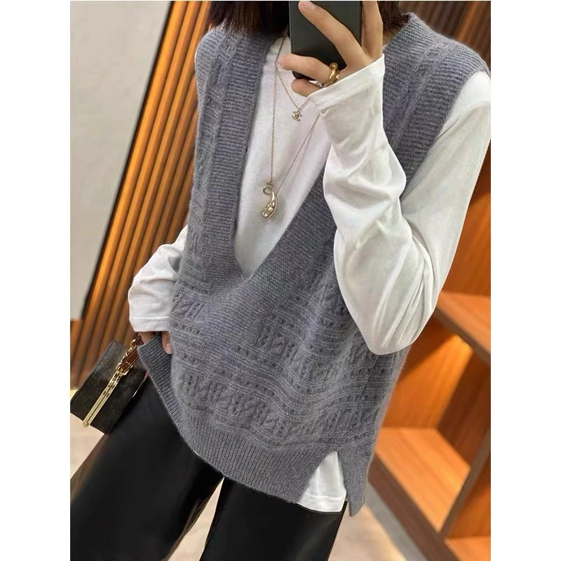 韩版宽松大V领镂空薄款针织马甲女外穿无袖坎肩宽松显瘦毛衣背心