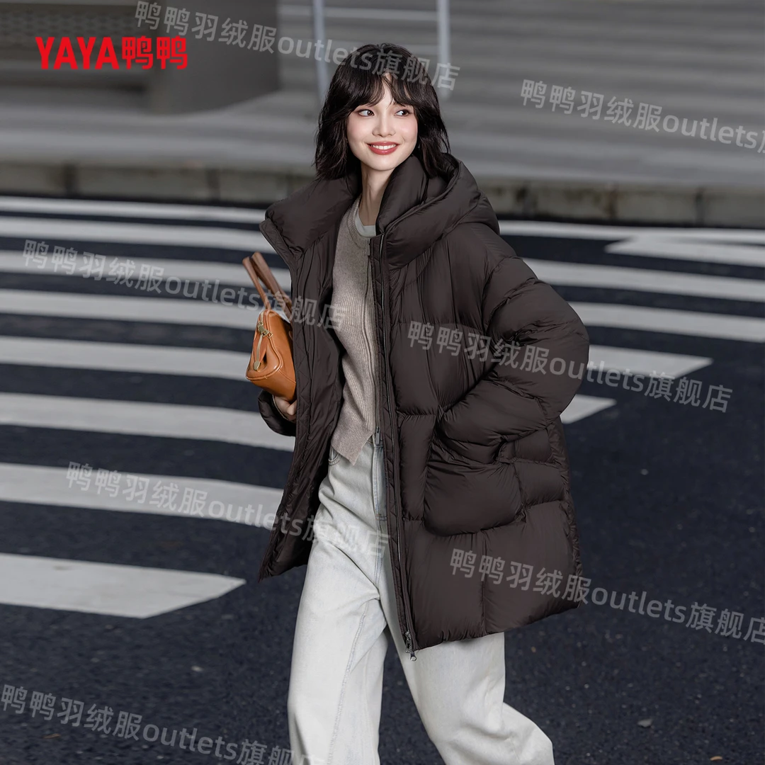 YAYA/鸭鸭冬季美式复古宽松女士白鸭绒中长款羽绒服YE4B616552N