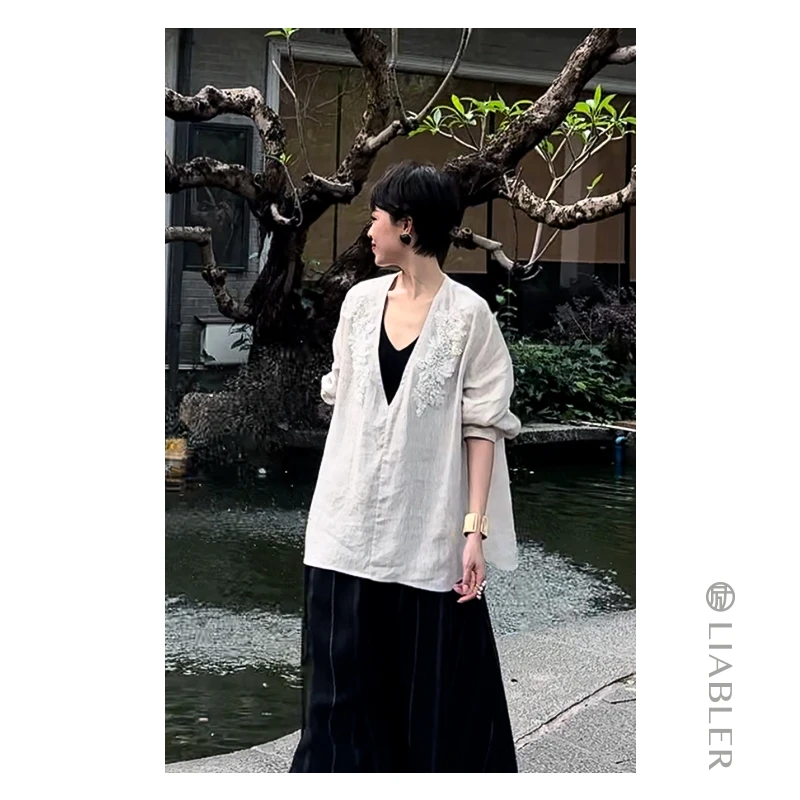 LIABLER/励【浮华】2025春夏V领亚麻手工钉珠上衣 LSS24967J