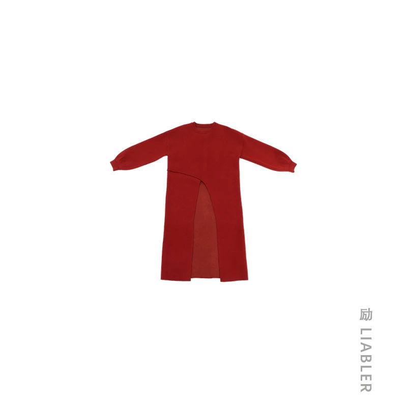 LIABLER/励 低调正红软糯保暖长款开叉设计针织上衣 LAW424084D