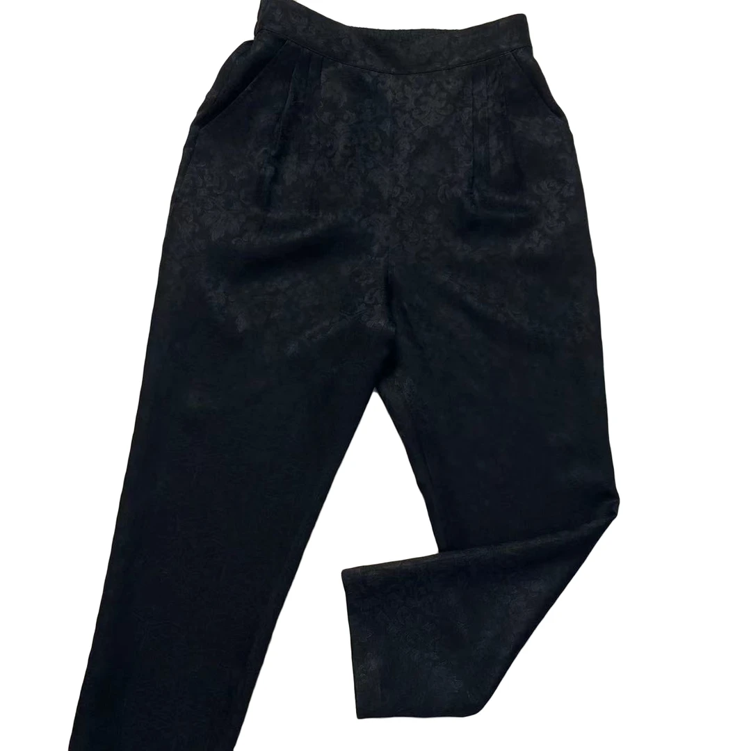 新品上市    桑蚕丝女士百搭休闲黑色小脚裤