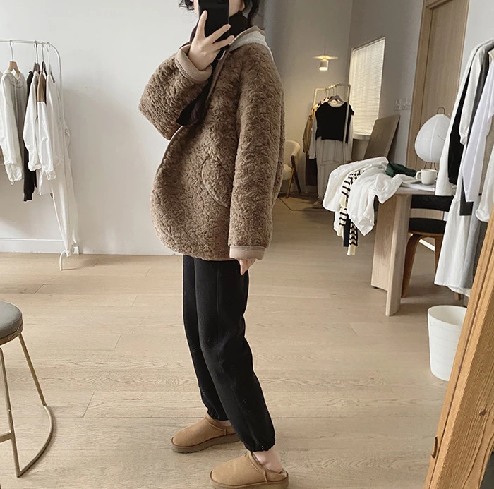 韩国连帽羊羔外套女冬季宽松显瘦减龄皮毛一体保暖加厚毛绒大衣