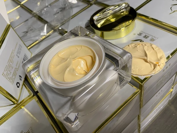 亮馥堂焕颜日霜非主售款去黄细腻皮肤淡化黑色素