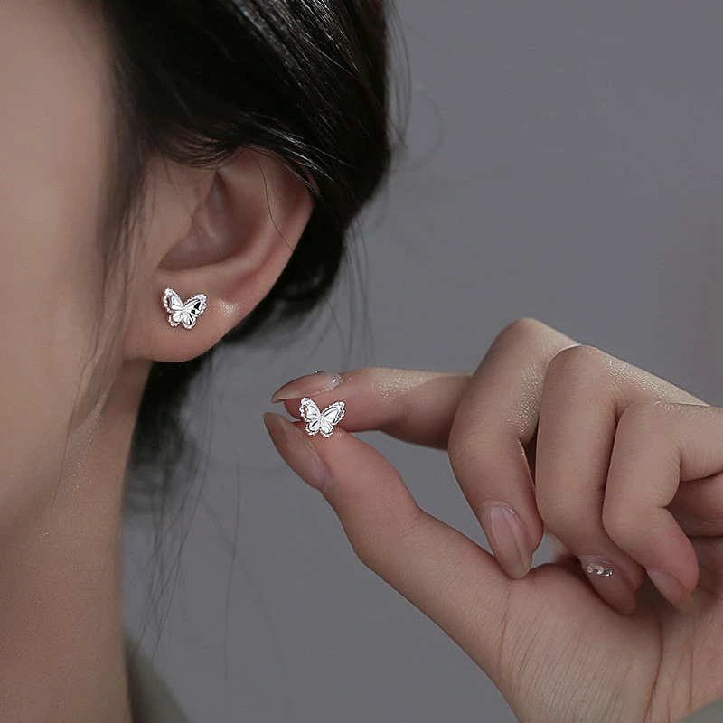 足银耳饰 S999纯银蝴蝶耳钉立体气质甜美养耳洞螺丝帽耳骨钉免摘